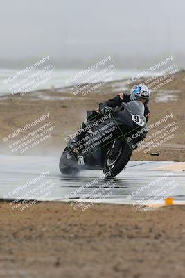 media/Mar-15-2024-Apex Assassins-CVMA (Fri) [[54f5cf1734]]/Racer 4 -Trackday 1/Session 3/